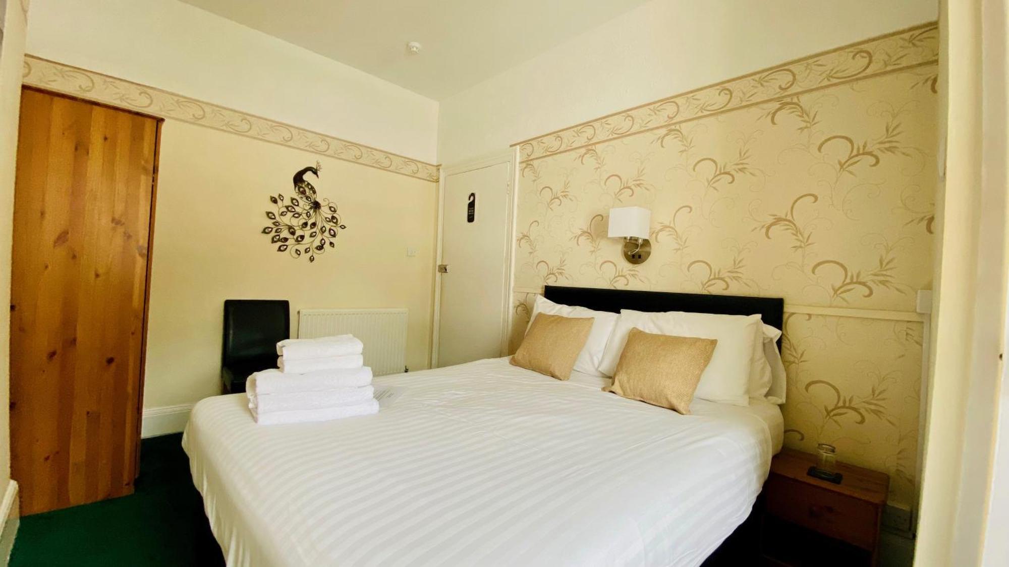 Tusker Lodge (Adults Only) Torquay Ngoại thất bức ảnh